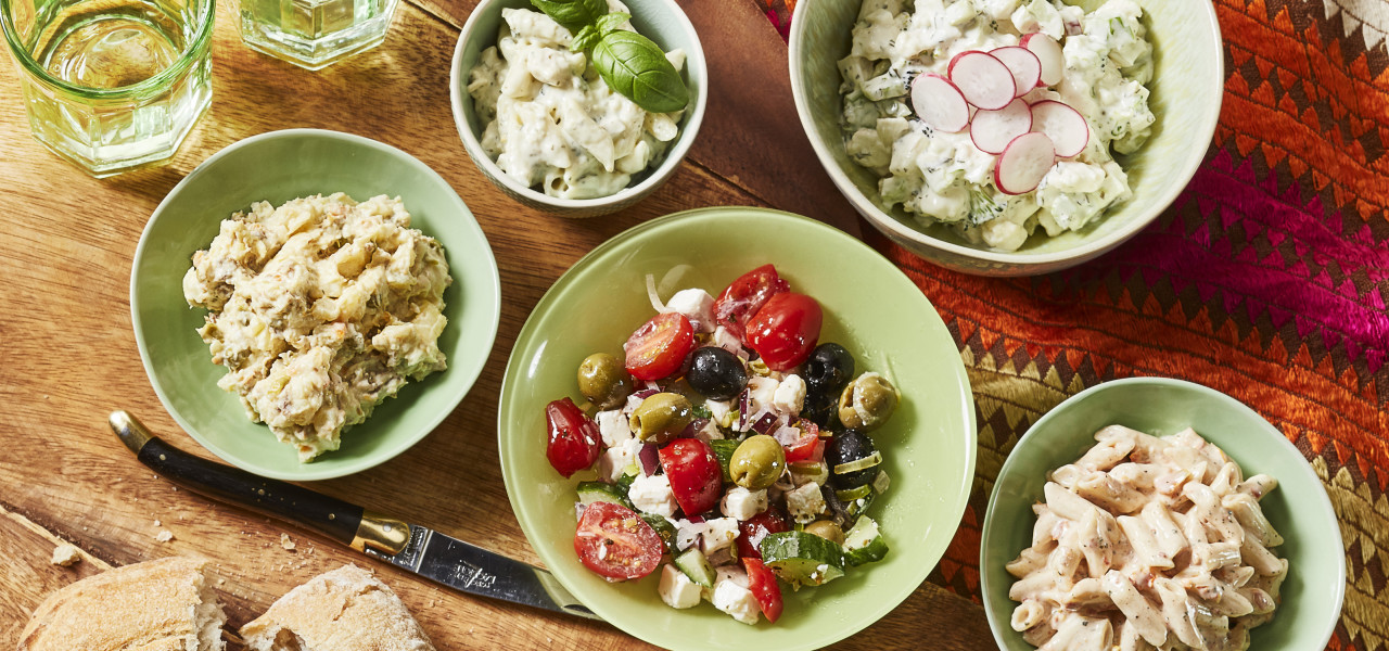 Picknick-met-rauwkost-en-salades